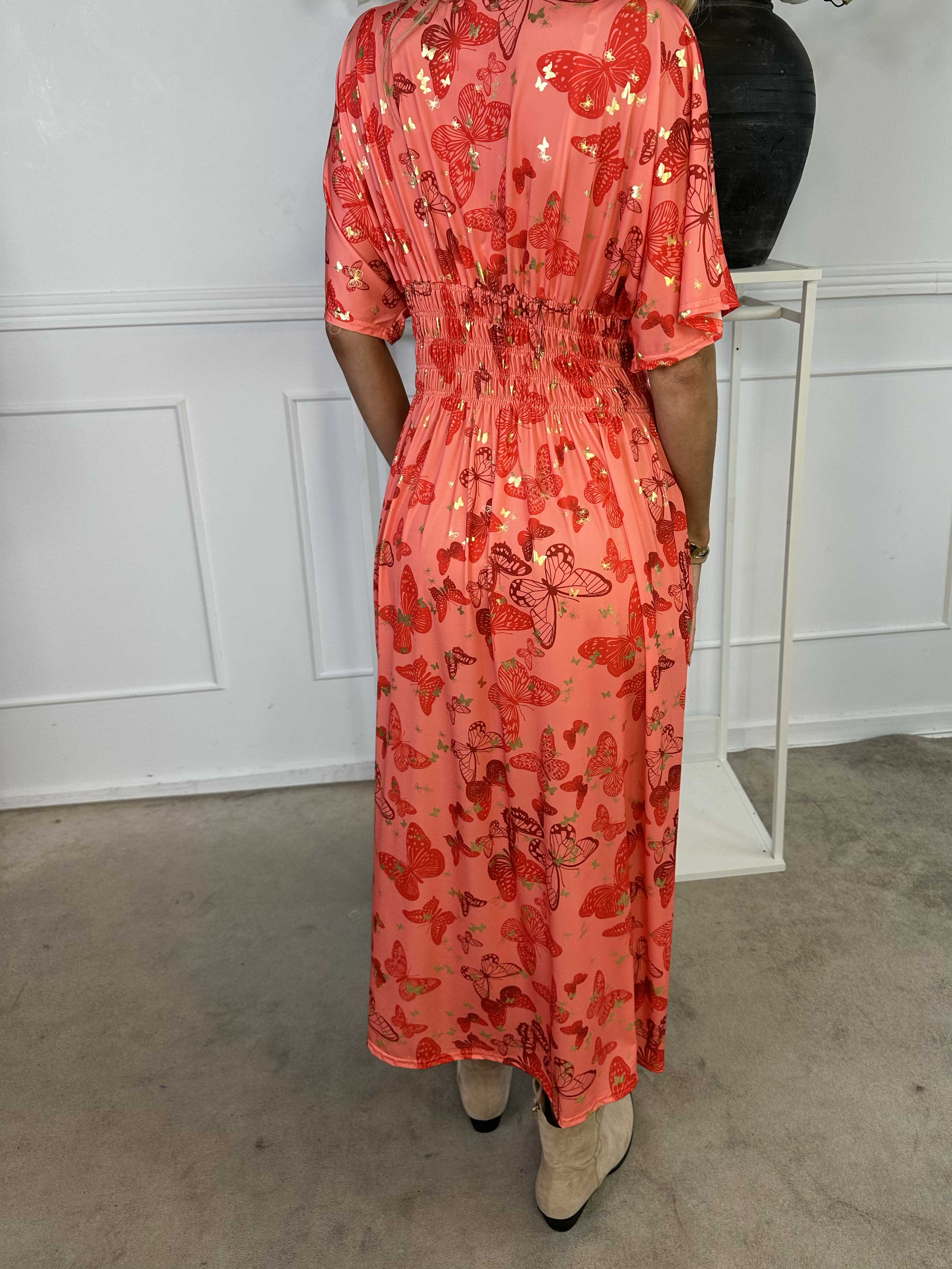 Pams Butterfly - Lång elastisk klänning med smockad midja